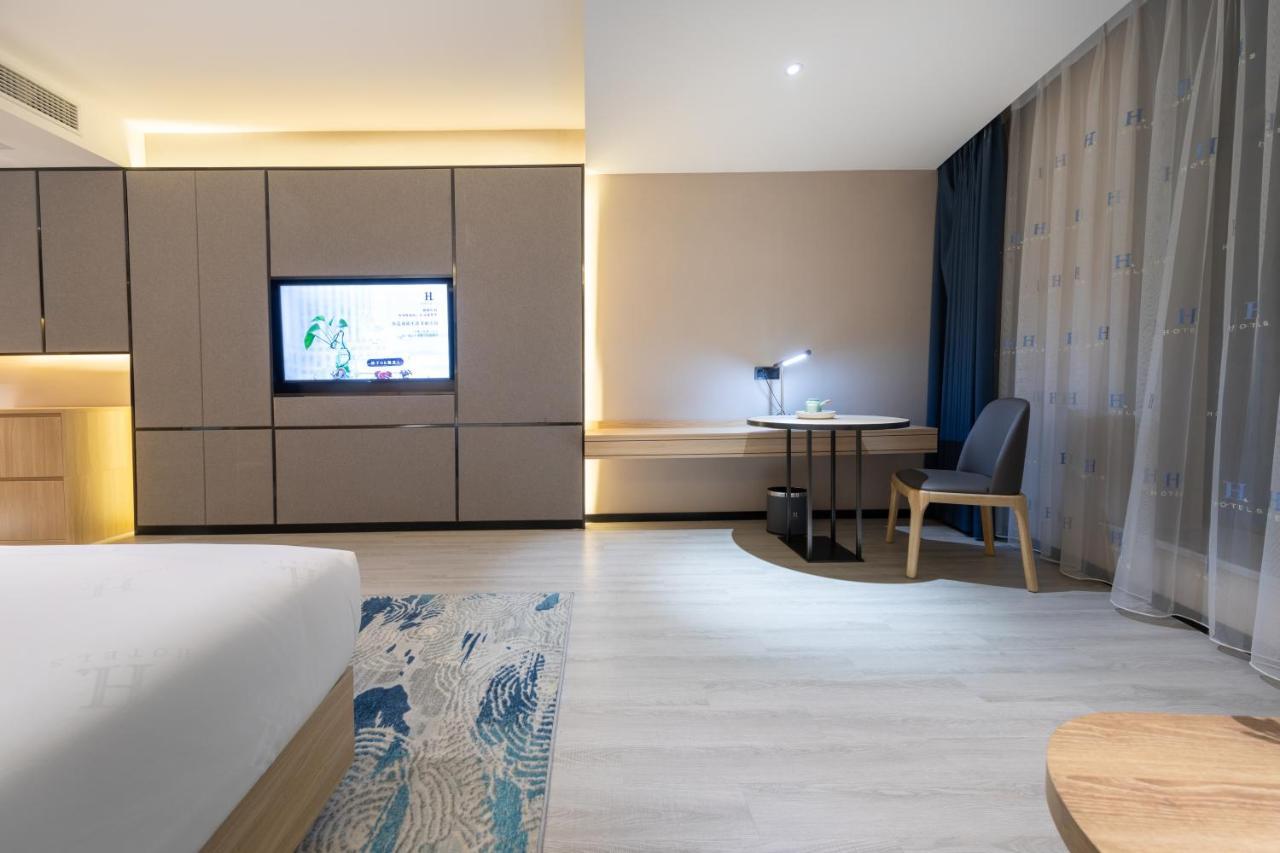 Ausotel By Argyle Baiyun International Airport Renhe Metro Exit B Гуанчжоу Экстерьер фото