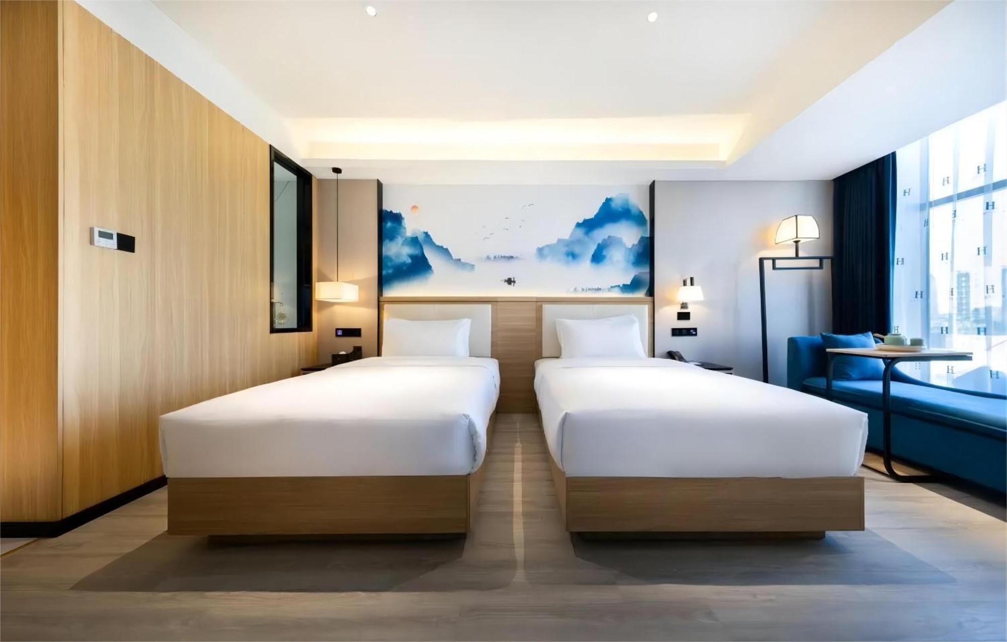 Ausotel By Argyle Baiyun International Airport Renhe Metro Exit B Гуанчжоу Экстерьер фото
